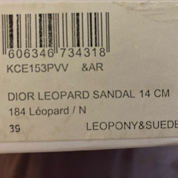 LUXURY 🔥🔥Dior Black and Tan Heels Sz 39 with box and dust bag think 🎄🎄 - Picture 6 of 8